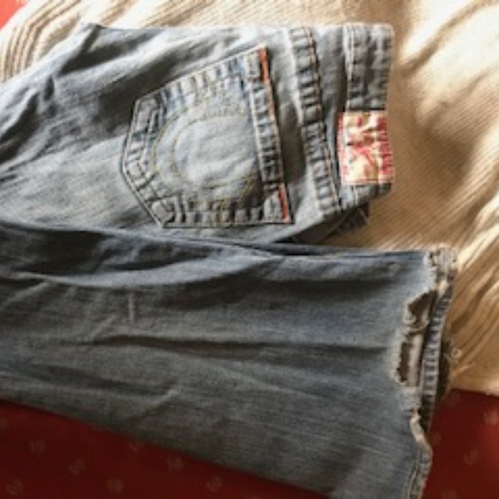 True Religion World Tour Bobby Distressed Jeans - Picture 9 of 10